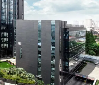 沈阳市吉大计算机培训学校IT课程体系与零基础就业路径解析